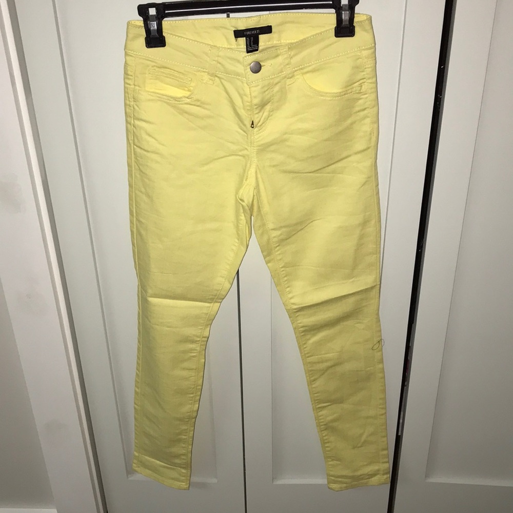 Yellow jeans